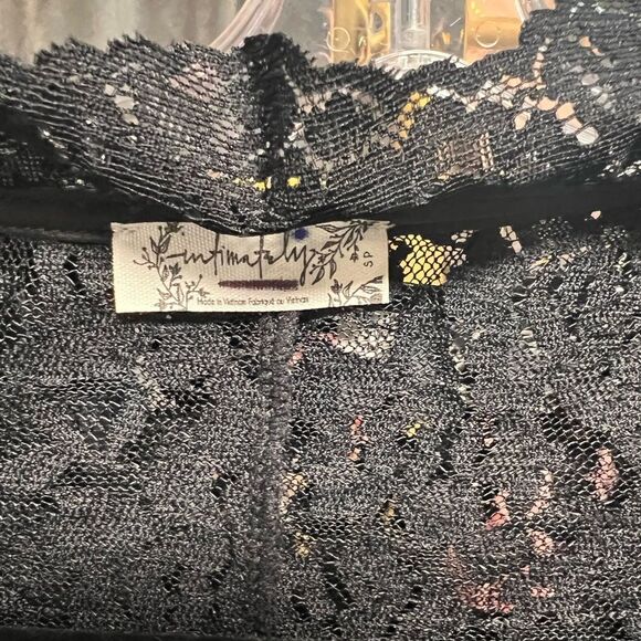Free People Intimately Daylight Lace Cardi in Black NWOT - Picture 9 of 10